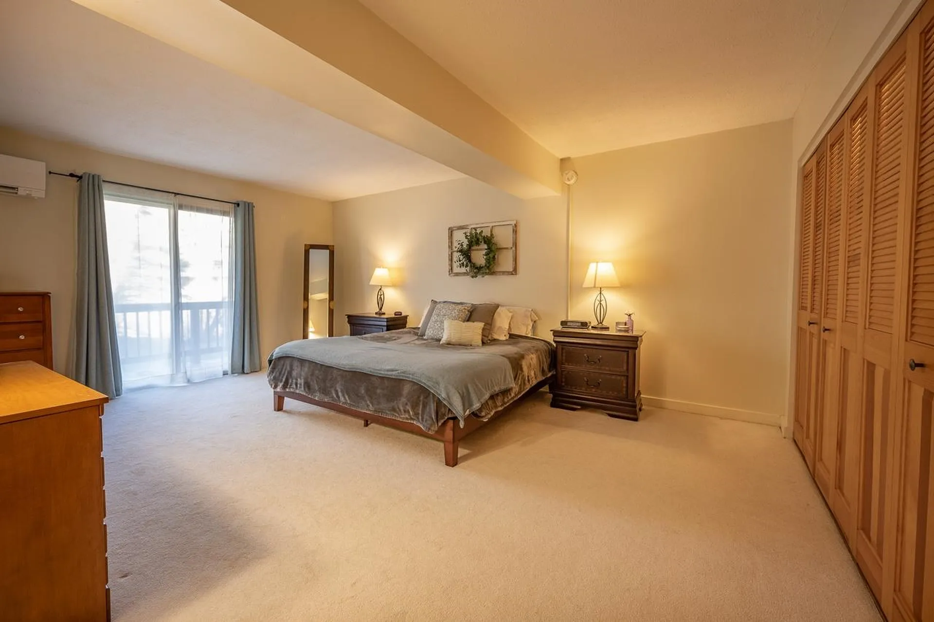 127 Brook Hollow Hanover NH 03755