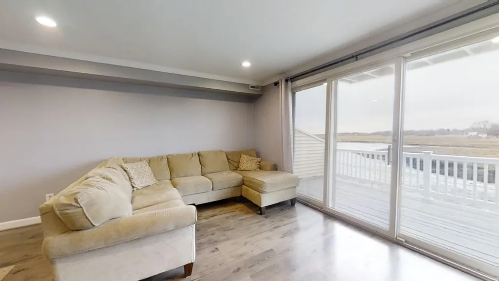 571 Winnacunnet Road Hampton NH 03842