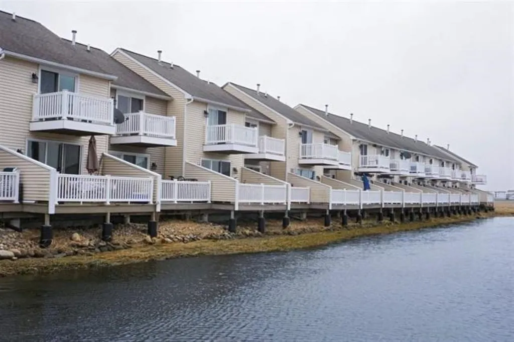 571 Winnacunnet Road Hampton NH 03842