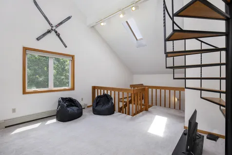129 Village Way Conway NH 03860
