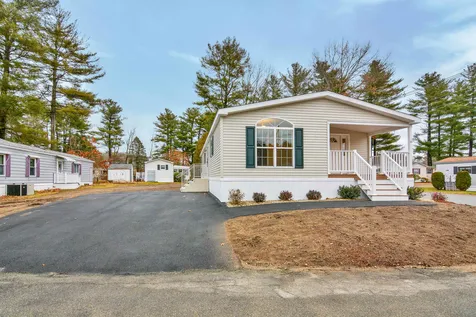 24 Lisa Circle Merrimac MA 01860