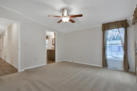 24 Lisa Circle Merrimac MA 01860