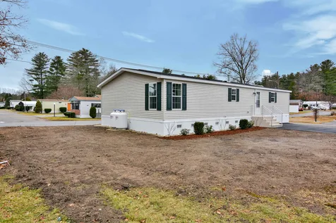24 Lisa Circle Merrimac MA 01860