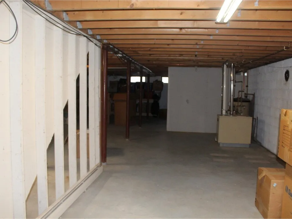 15 Rudgate Road Colchester VT 05446