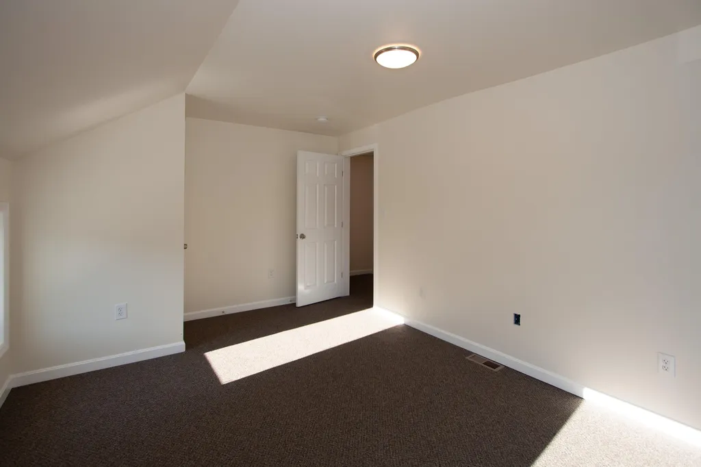 33-35 East Street Proctor VT 05765
