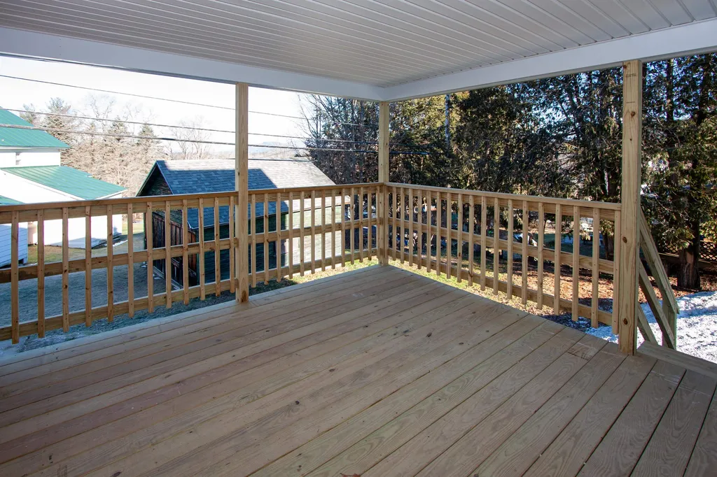 33-35 East Street Proctor VT 05765