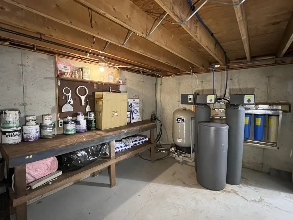 415 S Hemlock Road Charlestown NH 03603