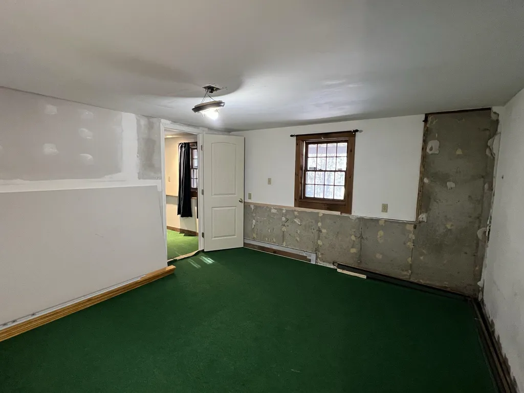 415 S Hemlock Road Charlestown NH 03603