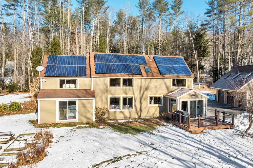 25 Lower Beech Hill Road Campton NH 03223