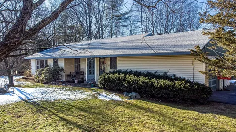 8 Hoitt Drive Durham NH 03824