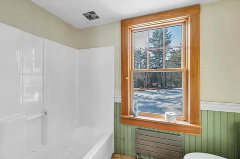 531 Governor Wentworth Highway Tuftonboro NH 03894