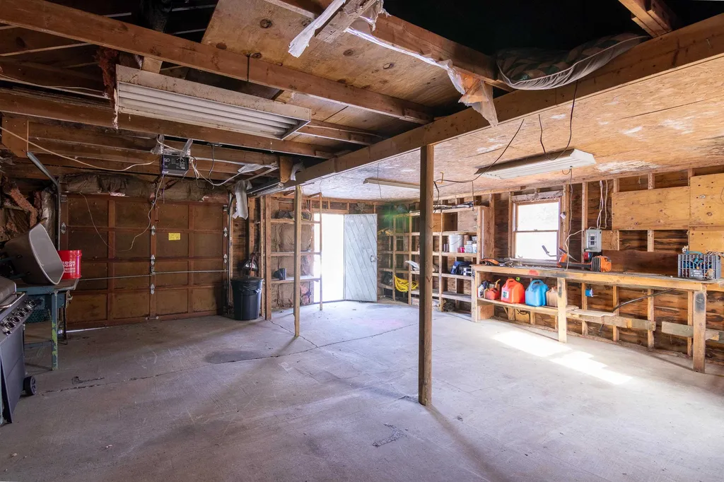 155 Goose Pond Road Canaan NH 03741