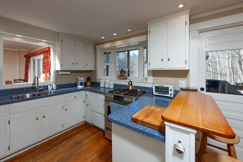 110 Durham Point Road Durham NH 03824
