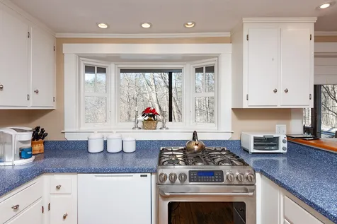 110 Durham Point Road Durham NH 03824