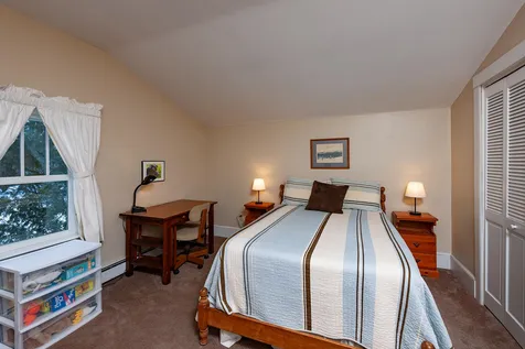 110 Durham Point Road Durham NH 03824