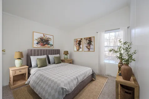 3 Robyn Court Litchfield NH 03052