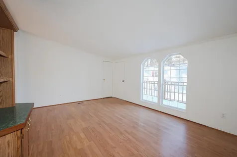 3 Robyn Court Litchfield NH 03052