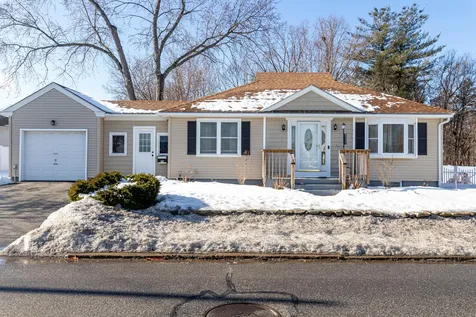 428 Mast Road Manchester NH 03102