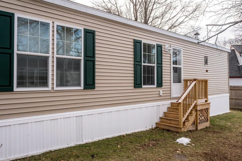 41 Hayes Park Exeter NH 03833