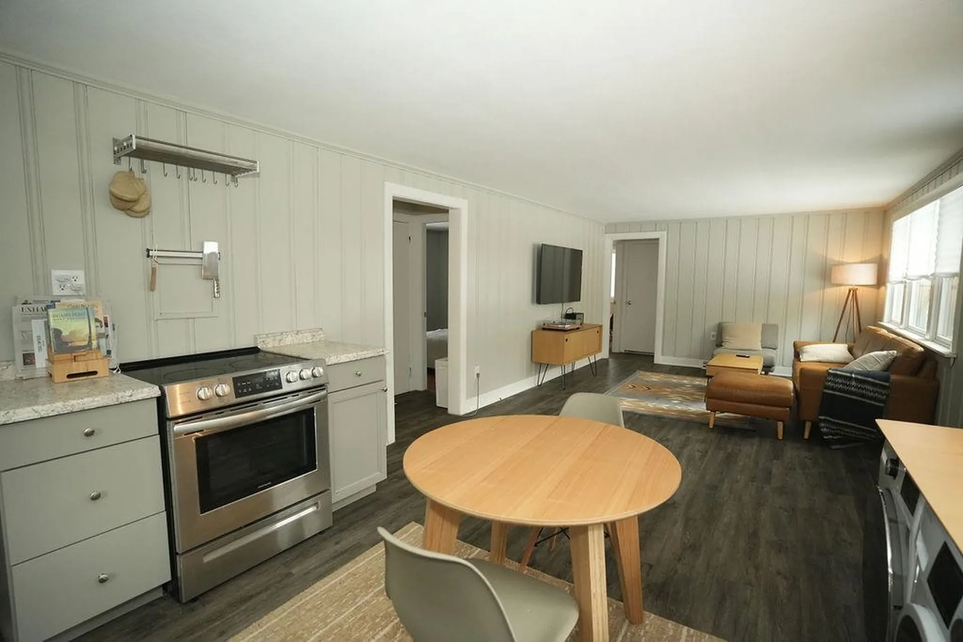 207 River Road New Boston NH 03070