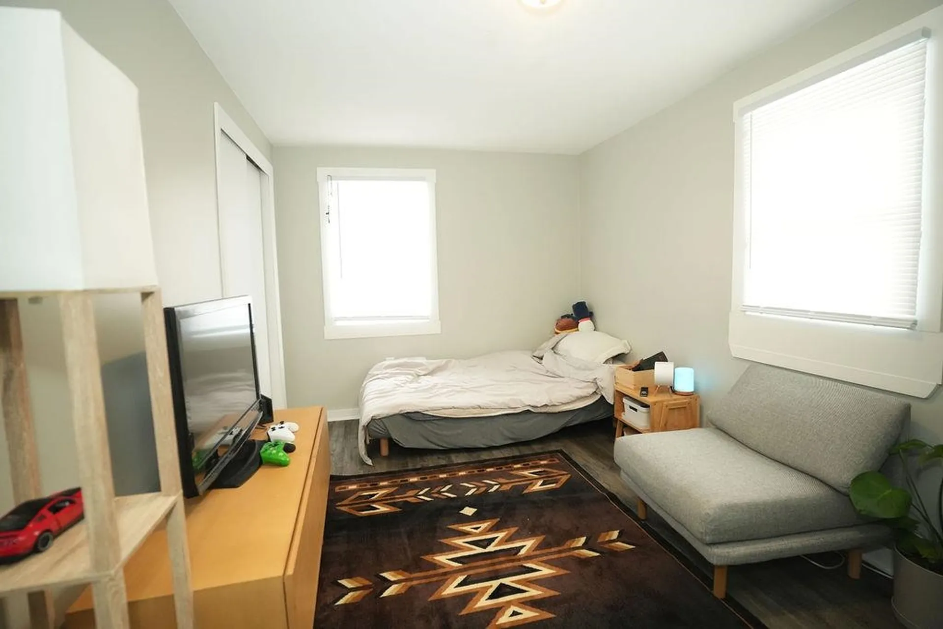 207 River Road New Boston NH 03070