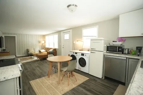 207 River Road New Boston NH 03070