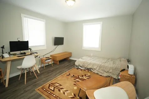 207 River Road New Boston NH 03070