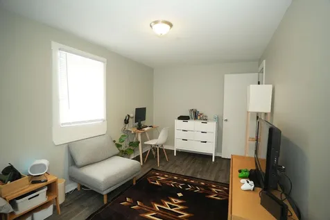 207 River Road New Boston NH 03070