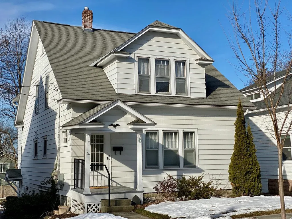 65 Caroline Street Burlington VT 05401