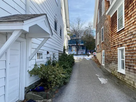 65 Caroline Street Burlington VT 05401