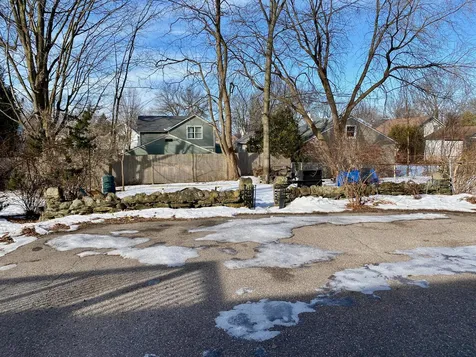 65 Caroline Street Burlington VT 05401