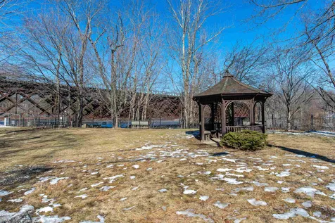 50 Pine Street Rollinsford NH 03869