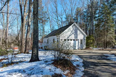 50 Pine Street Rollinsford NH 03869