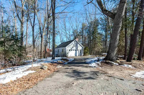 50 Pine Street Rollinsford NH 03869