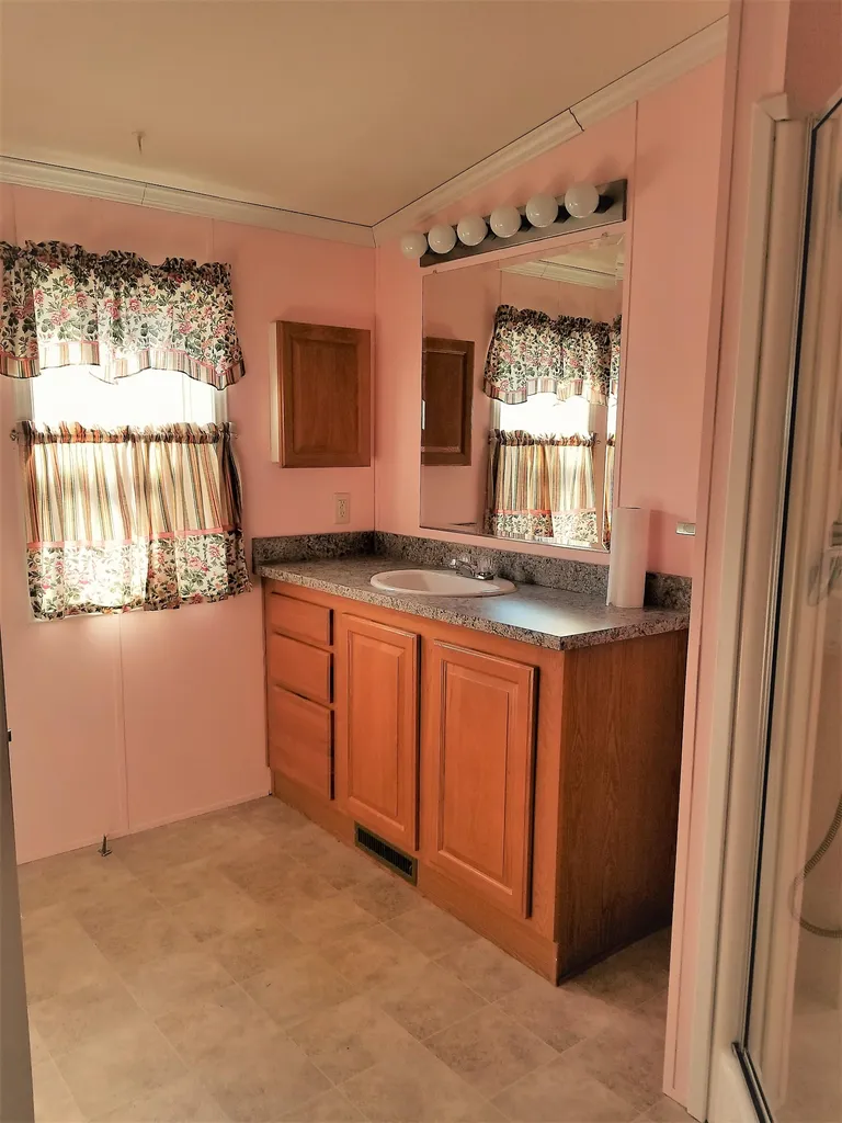 16 Rachael Place Claremont NH 03743