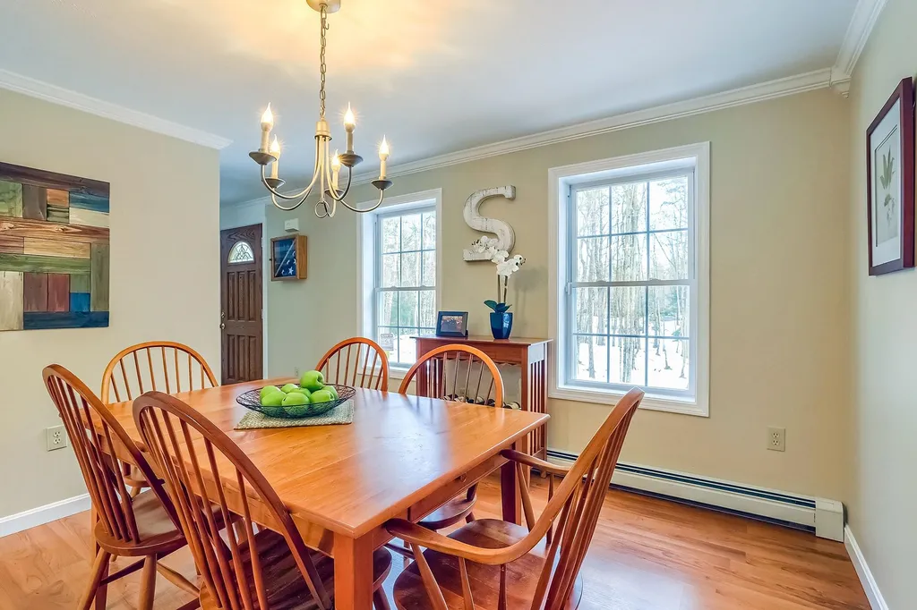 5 Arnold Drive Bow NH 03304