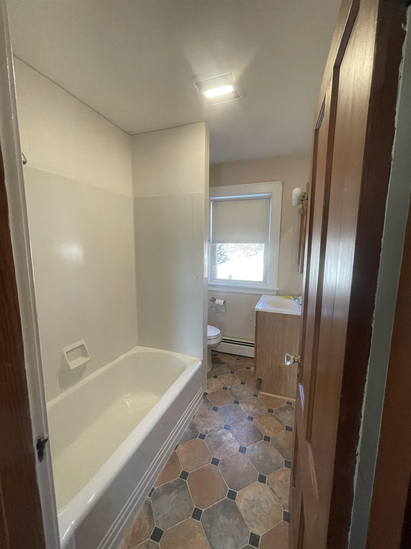 121 Forest Street Manchester NH 03102