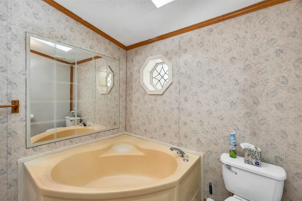 619 North Ashland Road Ashland NH 02317