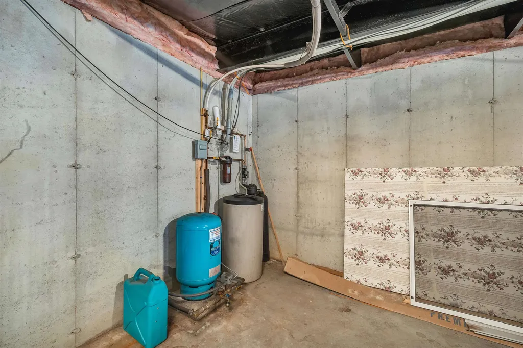 619 North Ashland Road Ashland NH 02317
