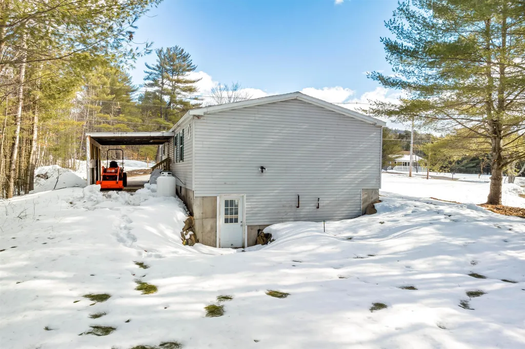619 North Ashland Road Ashland NH 02317