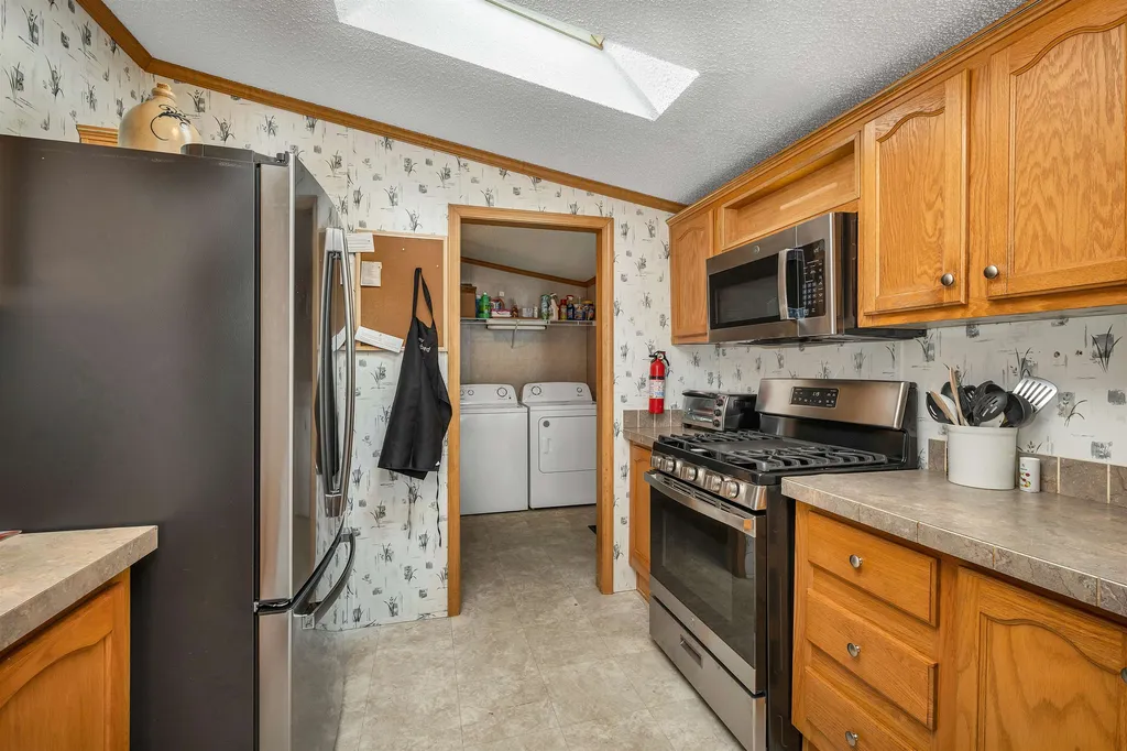 619 North Ashland Road Ashland NH 02317