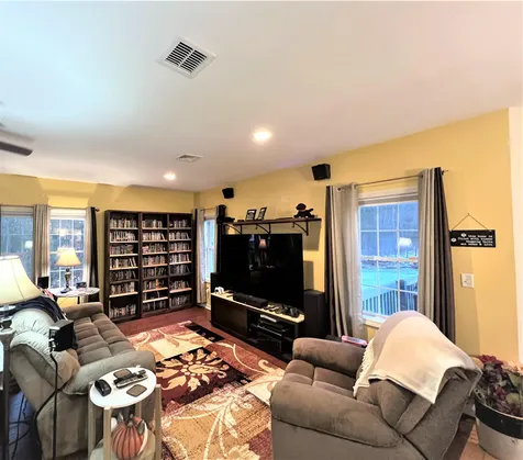 46 Tuck Drive Fremont NH 03044