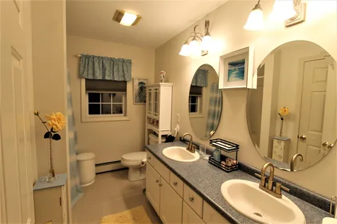 46 Tuck Drive Fremont NH 03044