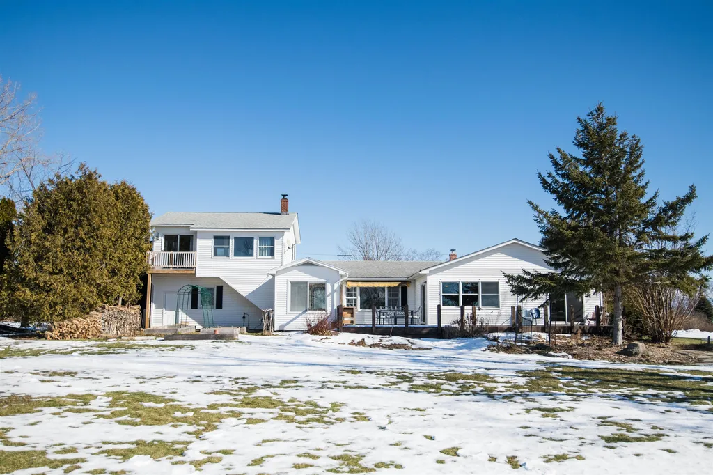 384 South Street South Hero VT 05486