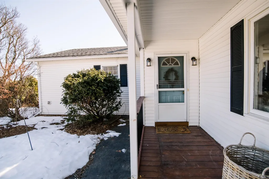 384 South Street South Hero VT 05486
