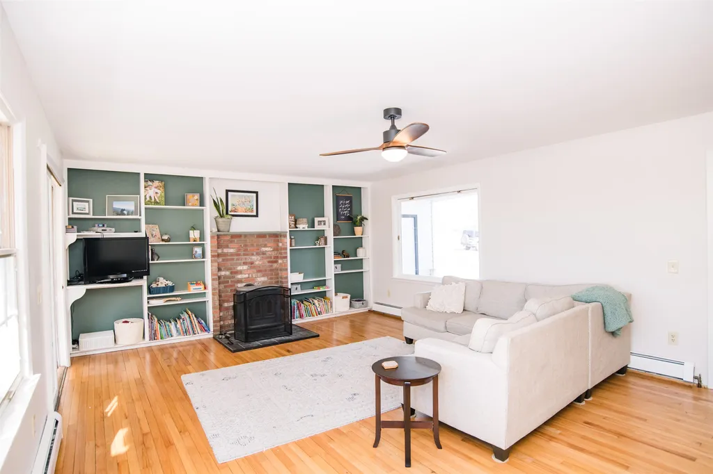 384 South Street South Hero VT 05486