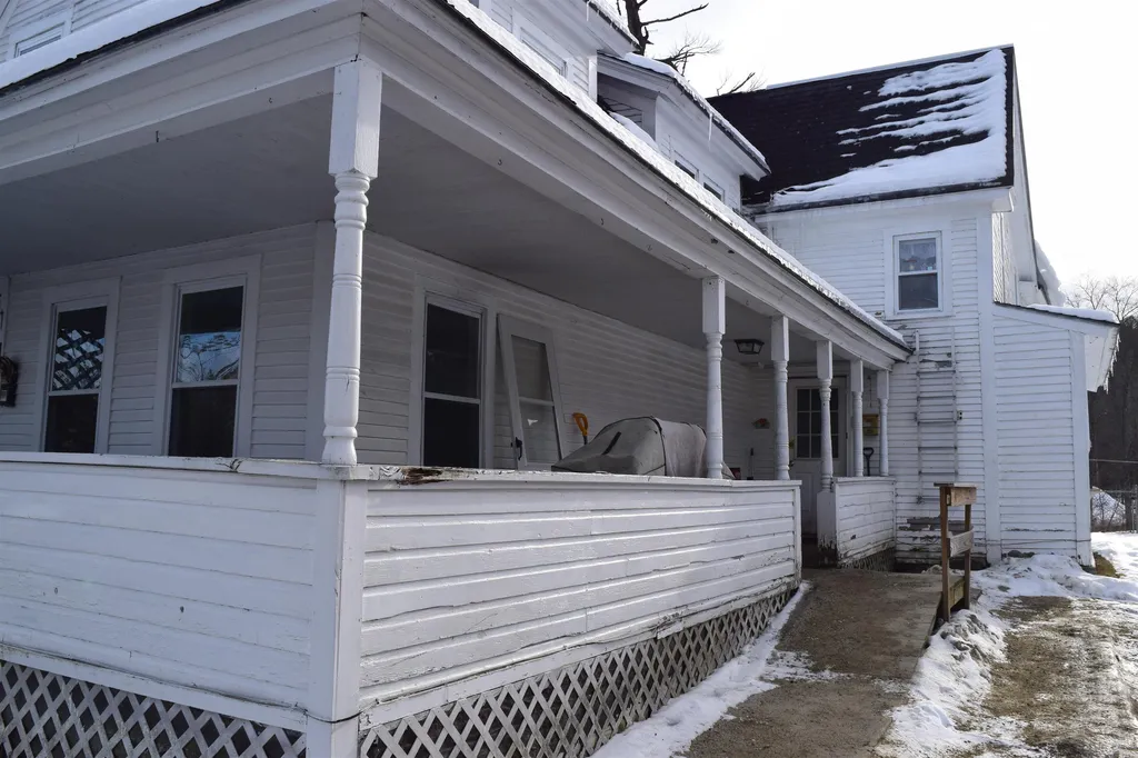 116 & 118 Washington Street Littleton NH 03561