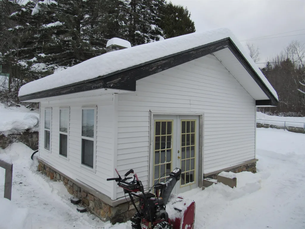 439 Alpine Street Berlin NH 03570