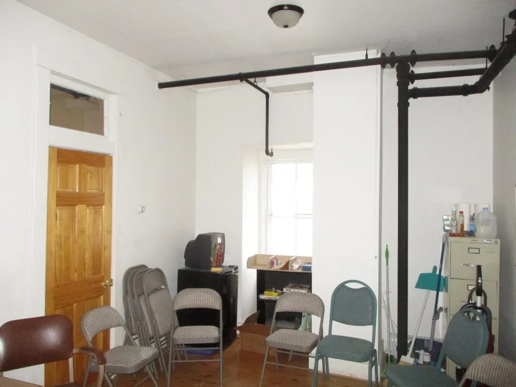 4 South Main Street Hardwick VT 05843