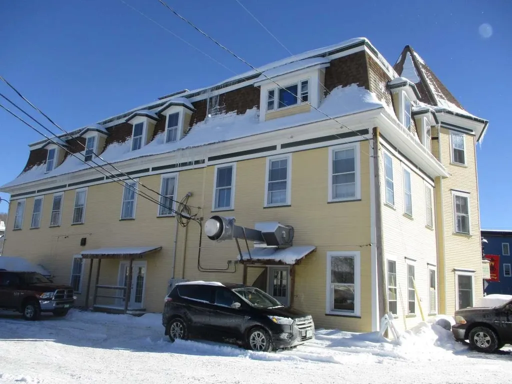 4 South Main Street Hardwick VT 05843